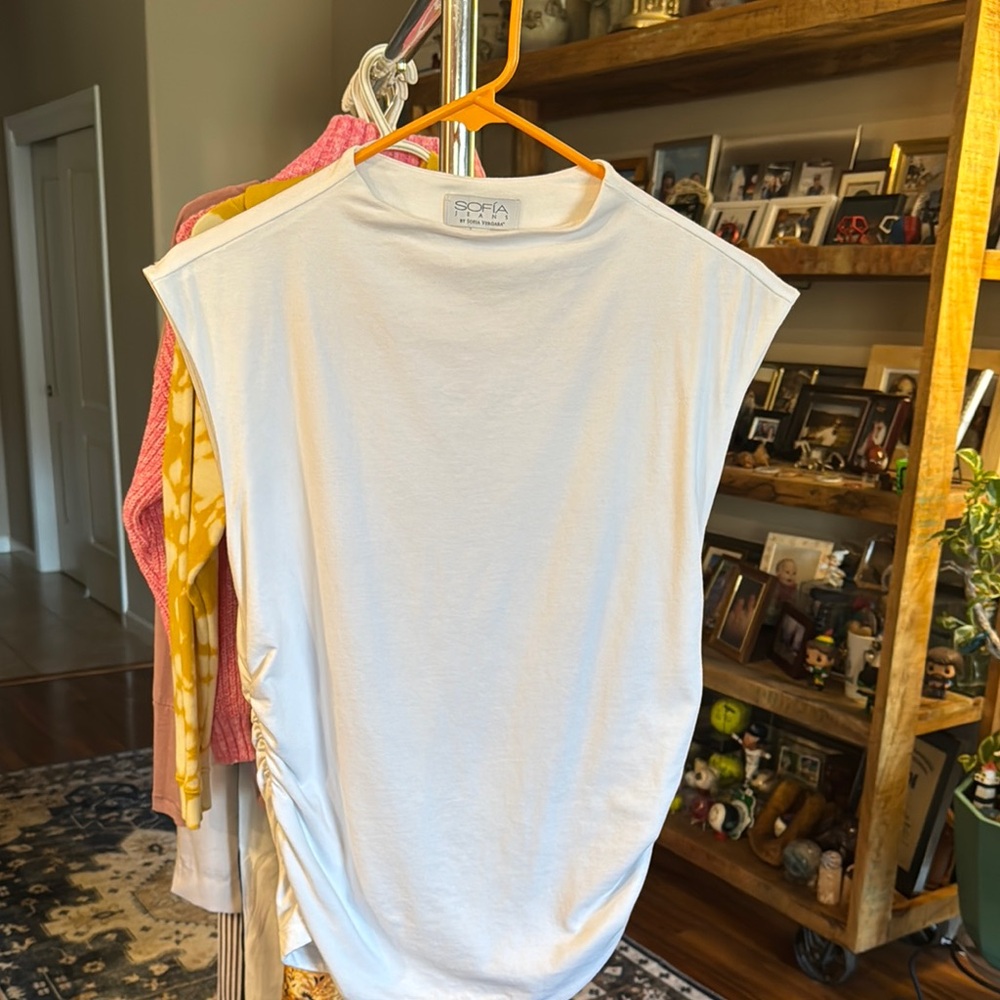 Sofia by Sofia Vergara White Muscle Tee